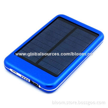 5,000mAh Solar USB Mobile Phone Charger for iPhone 5S/4S, Samsung, HTC, Nokia and Digital CamerasNew
